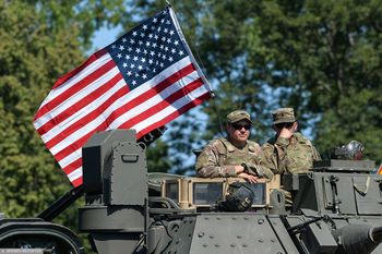 Gigantyczne wydatki na obronność USA. Prawie bilion dolarów