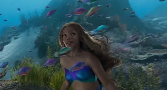 Disney chce produkować lepsze filmy. Ściąga fachowca odpowiedzialnego za "Biedne istoty"