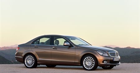 Używany Mercedes Klasy C W204 - opinie i poradnik kupującego