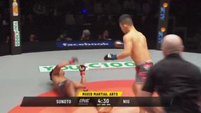 Piorunujący nokaut Niu Kang Kanga! Rywala ścięło z nóg (wideo)