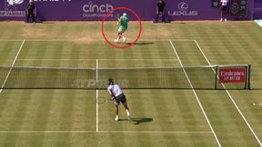 "Niech robi, co chce". Burza po tym, jak zagrał piłkę