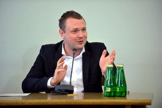 Michał Tusk w prokuraturze. Śledczy zajęli się jego wynagrodzeniem