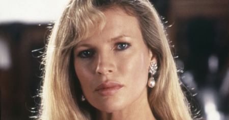 Od modelki do aktorki światowego formatu. Zobacz jaką drogę przeszła Kim Basinger