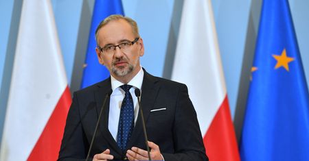 Koronawirus. Adam Niedzielski jest przerażony
