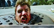 ''Maczeta zabija'': Krew, flaki i rock'n'roll, czyli 8 filmów eksploatacji