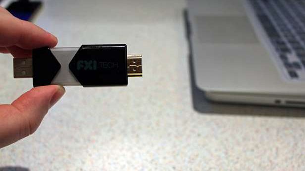 Dwurdzeniowy komputer wielkości pendrive’a 1