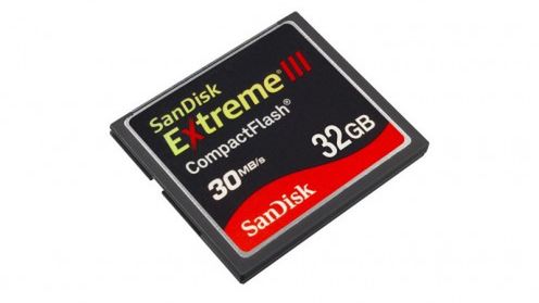 SanDisk Extreme III z 32GB pojemności 1