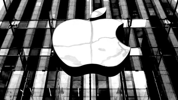 W skrócie: Trailer "Star Treka", geekowskie obrączki, iPhone 5 hitem w Chinach 1