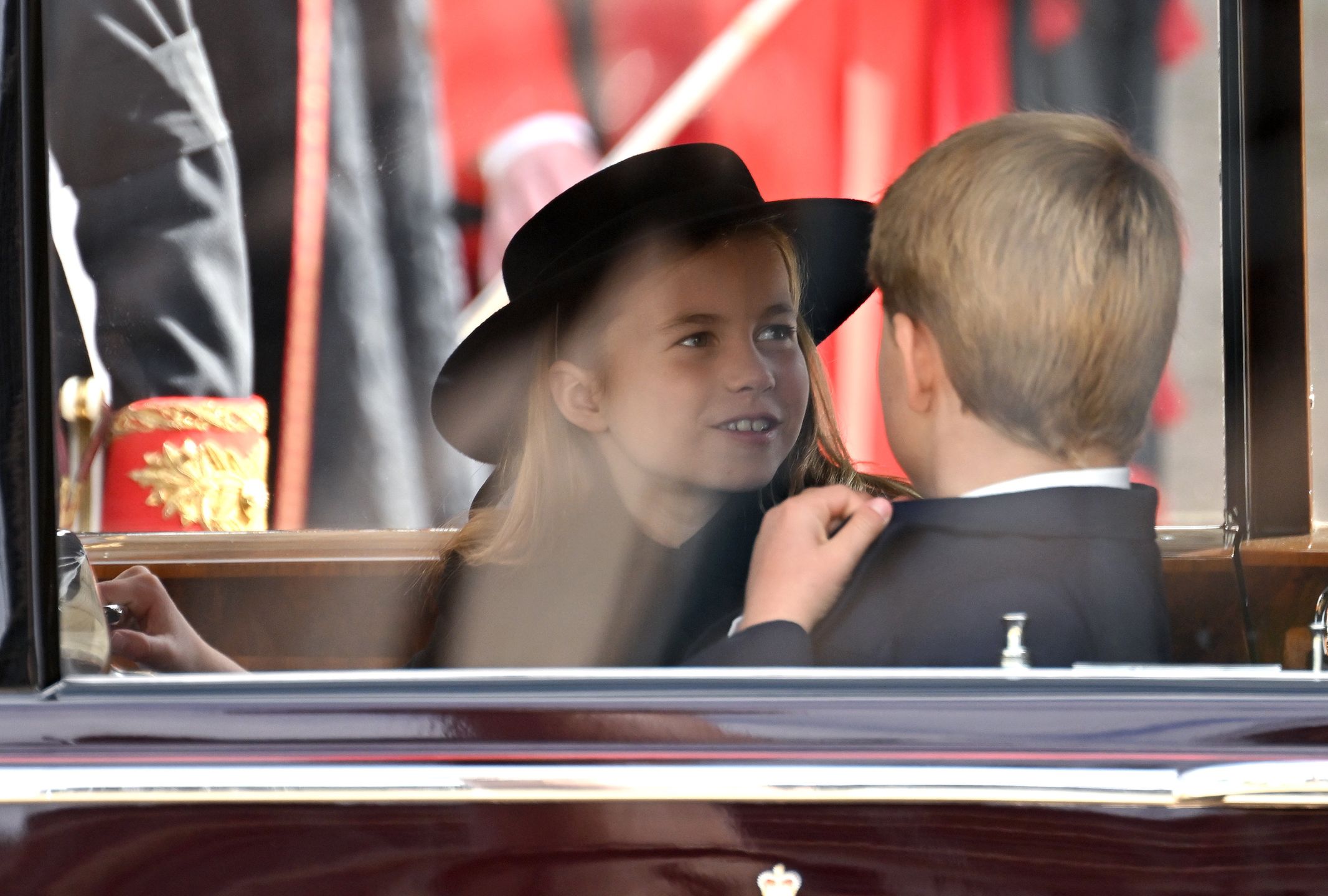 Księżniczka Charlotte i książę George