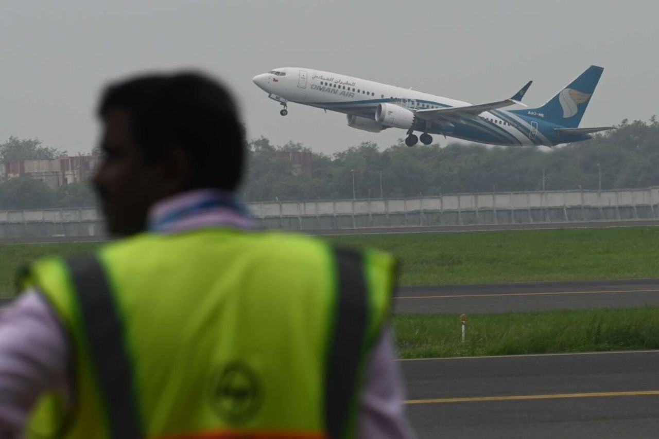 Komisja Europejska wzięła sprawy w swoje ręce. Wysłała samoloty na Bliski Wschód