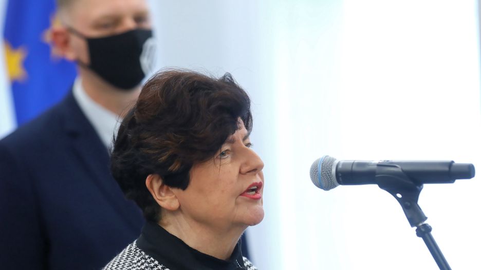 Warszawa, 14.12.2021. Posłanka Joanna Senyszyn podczas konferencji prasowej w siedzibie polskiego parlamentu w Warszawie, 14 bm. Konferencja dotyczyła stworzenia koła Polskiej Partii Socjalistycznej. Przewodniczącym koła został obecny szef PPS senator Konieczny.  (kf) PAP/Rafał Guz