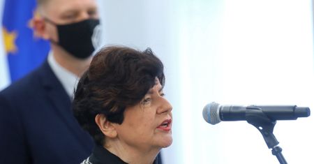 Posłanka PPS przyłapana z instrukcjami głosowania KO. Żukowska "demaskuje" Senyszyn
