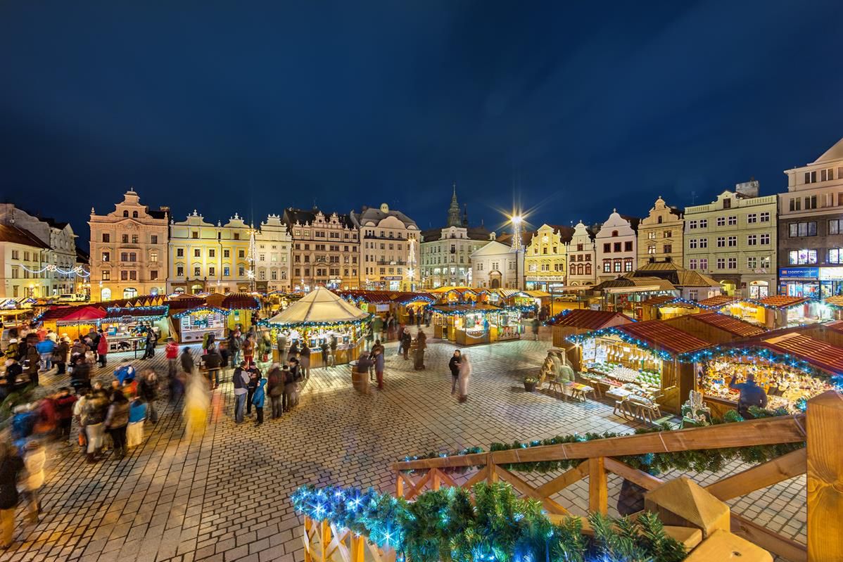 Poczuj świąteczny nastrój w Czechach. Magiczne jarmarki bożonarodzeniowe