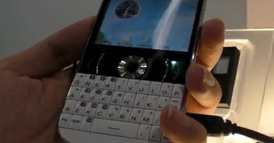 Acer beTouch E130 - ciekawy Android o biznesowym wyglądzie