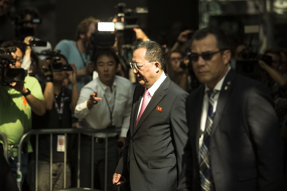 Minister spraw zagranicznych Korei Północnej Ri Yong-Ho podczas konferencji w Nowym Jorku w 2017 roku. Według agencji szpiegowskiej Południa mężczyzna miał stracić stanowisko. Nie wiadomo, czy nie został zgładzony