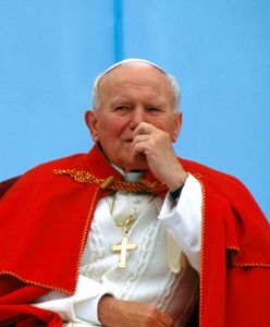 Bruncz: "Jest dzisiaj miejsce, w którym postać Jana Pawła II może być pocieszeniem dla ludzi" [OPINIA]
