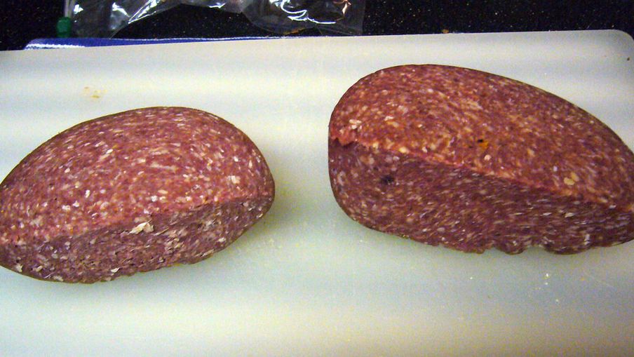 Kiełbasa wołowa (lebanon bologna)