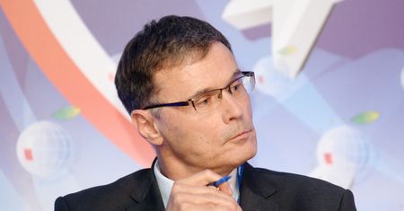 Szymon Hołownia z silnym ekonomicznym wsparciem. Były minister finansów wkracza do akcji