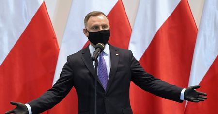 "Właśnie siedzę!". Cięta riposta Andrzeja Dudy