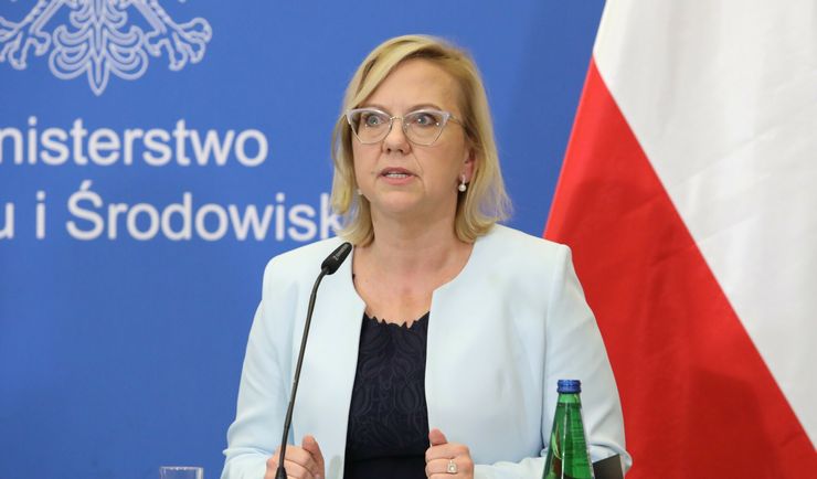 Obniżki za prąd wchodzą w życie. Minister: trzeba spełnić warunek