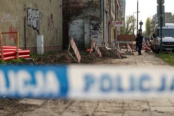 Zabójstwa w pustostanie w Warszawie. Jest akt oskarżenia