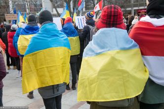 Młodzi Ukraińcy opuszczają swój kraj. Są nowe dane. Widać zmianę