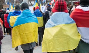 Młodzi Ukraińcy opuszczają kraj. Są nowe dane. Widać zmianę