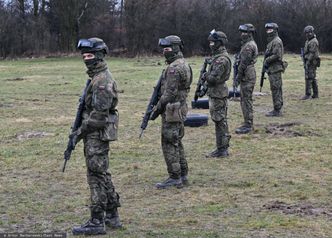 Młodych ciągnie do wojska na wakacje. Tyle można zarobić na szkoleniu