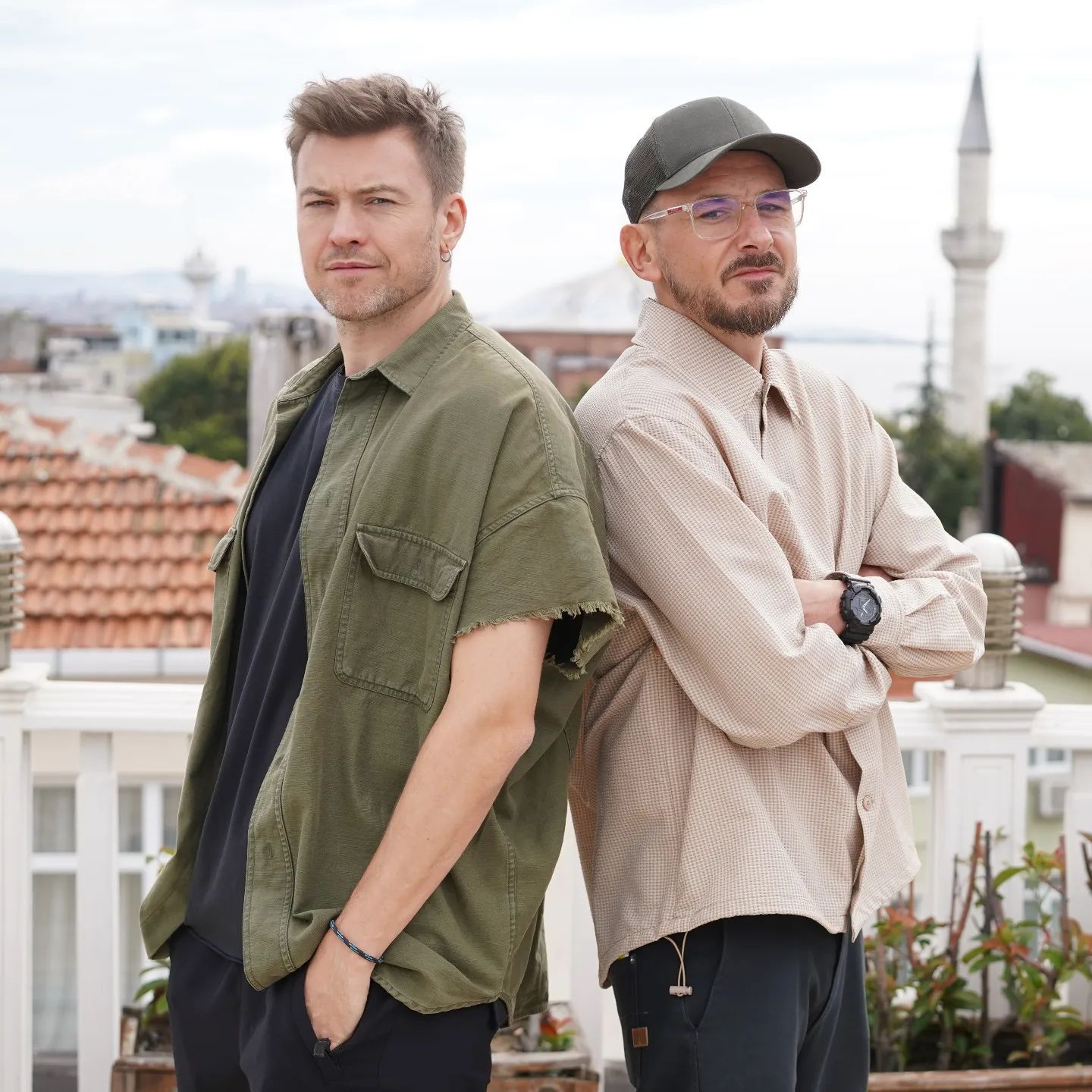 Wojciech Łozowski i Bartosz Kochanek - Azja Express