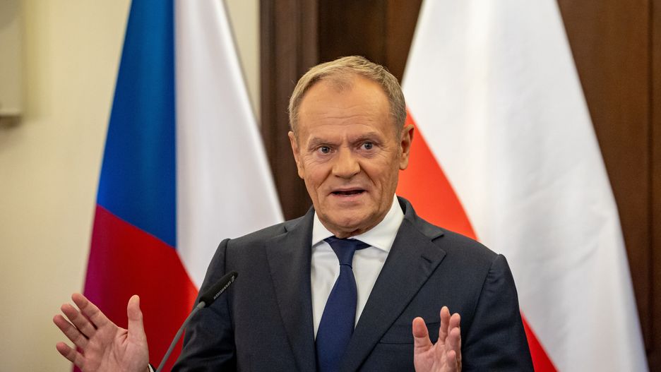 Donald Tusk ogłosił w Pradze powstanie wieloletniej strategii mi