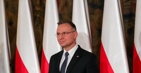 Fatalny obraz dla prezydenta. Nie spodobają mu się wyniki sondażu
