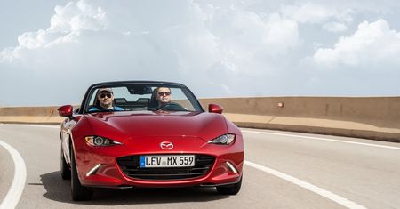 Nowa Mazda MX-5 ND (2015) 2.0 Sky-G - test, opinia, spalanie, cena