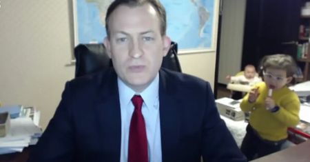 6 lat później... Wpadka profesora przeszła do historii internetu