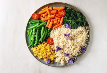 ​W czym serwować zdrowe jedzenie? Profesjonalna porcelana dla świadomej gastronomii