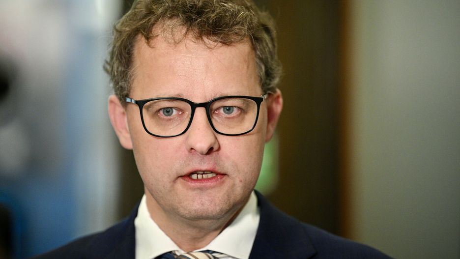 Marcin Romanowski od grudnia ub. roku przebywa na Węgrzech