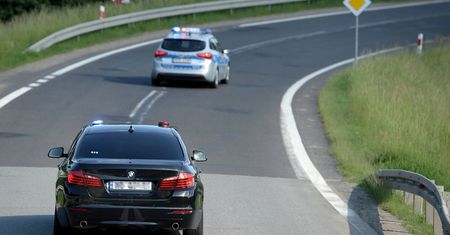 Wypadek na S8. Utknęła kolumna SOP z prezydentem Andrzejem Dudą