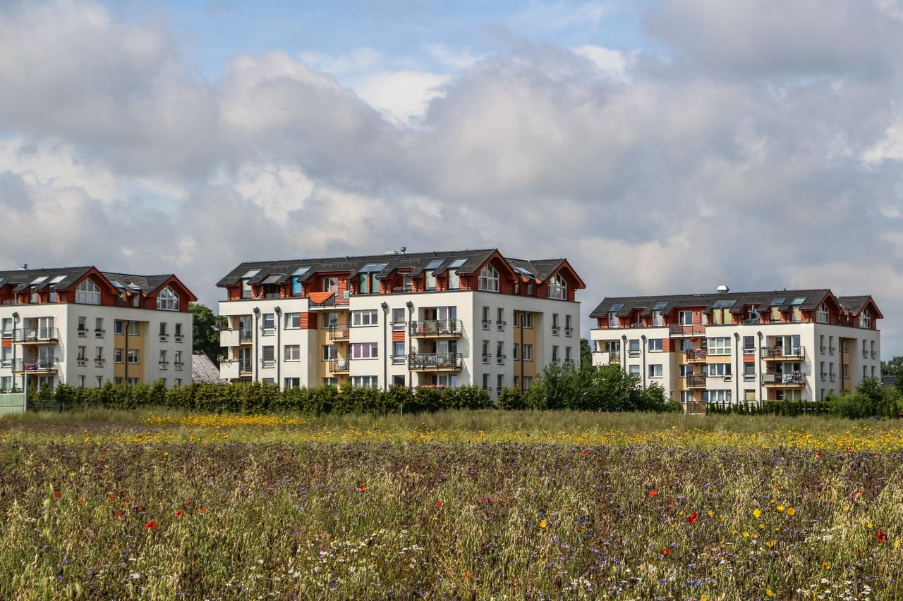 Bierzesz kredyt hipoteczny w niepewnych czasach? Sprawdź, na co powinieneś zwrócić uwagę