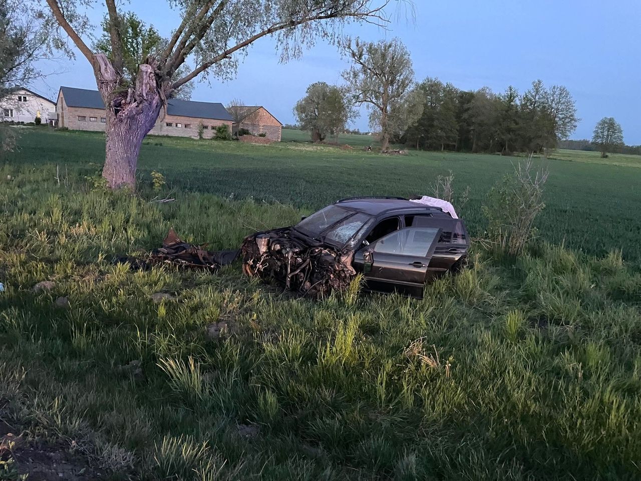Wypadek na DK60 na wysokości miejscowości Mokrzk. Droga zablokowana!