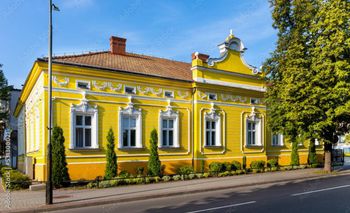 V Festiwal Kultury Lasowiackiej w Tarnobrzegu: Niezwykłe fotografie Piotra Radeckiego, pokaz mody, zapowiedź książki o Marii Kozłowej