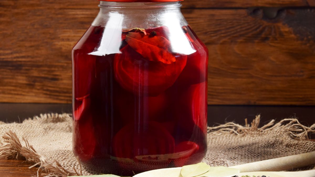 Zakwas z buraków to podstawa wigilii, jak i bogactwo prebiotyków