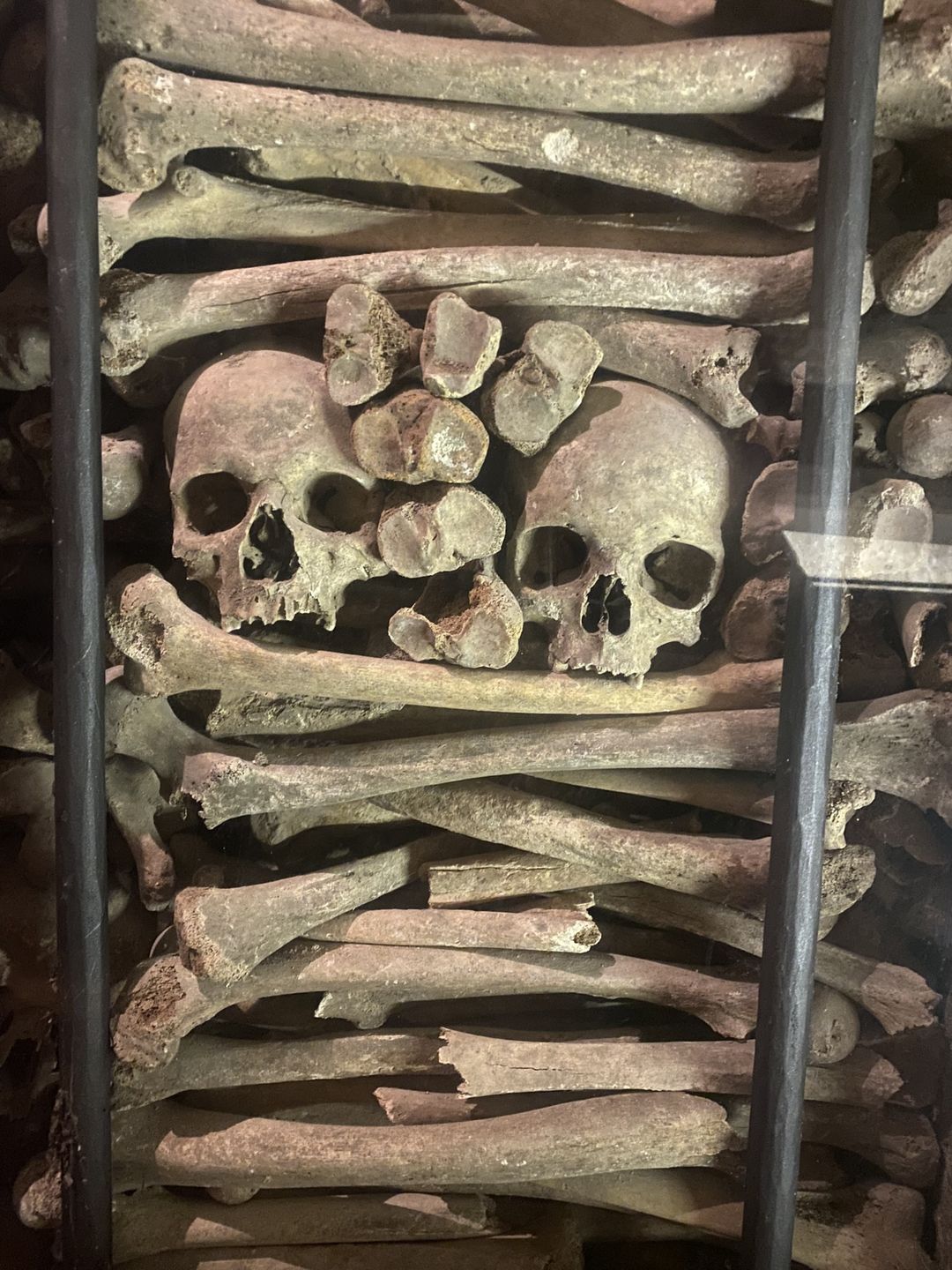 Ossuarium przy kościele św. Jakuba w Brnie