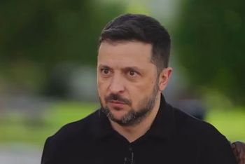 Zełenski z odezwą do Amerykanów. "Walczymy też z waszym wrogiem!"
