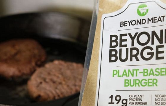 PepsiCo i Beyond Meat będą produkować roślinne przekąski i napoje