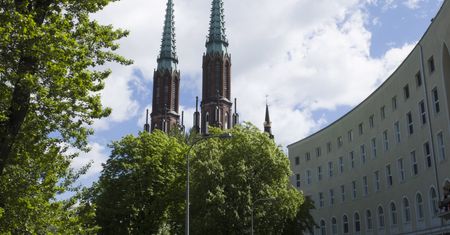 Szpital Praski ma być przekształcony w covidowy. Miasto odwołuje się od decyzji