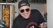 Filip Chajzer spełnił swoje marzenie. Jego kebaby sprzedają się jak... ciepłe bułeczki!