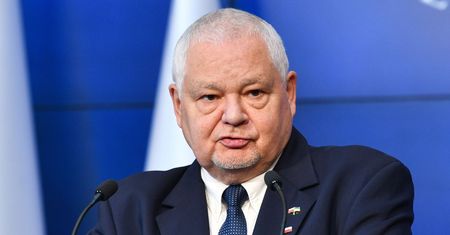Złapali Glapińskiego na majówce. Był tam znowu