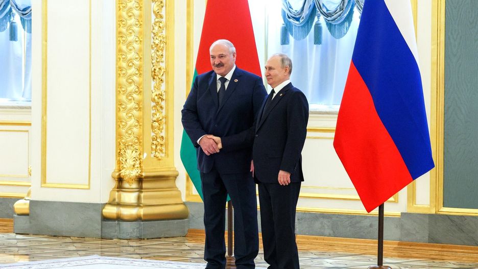 MOSCOW, RUSSIA - APRIL 06: (----EDITORIAL USE ONLY - MANDATORY CREDIT - 'KREMLIN PRESS OFFICE / HANDOUT' - NO MARKETING NO ADVERTISING CAMPAIGNS - DISTRIBUTED AS A SERVICE TO CLIENTS----) Russian President Vladimir Putin (R) and Belarusian President Alexander Lukashenko (L) shake hands as they pose for a photo within the Russia-Belarus Union State Supreme Council at Kremlin Palace in Moscow, Russia on April 06, 2023. (Photo by Kremlin Press Office / Handout/Anadolu Agency via Getty Images)