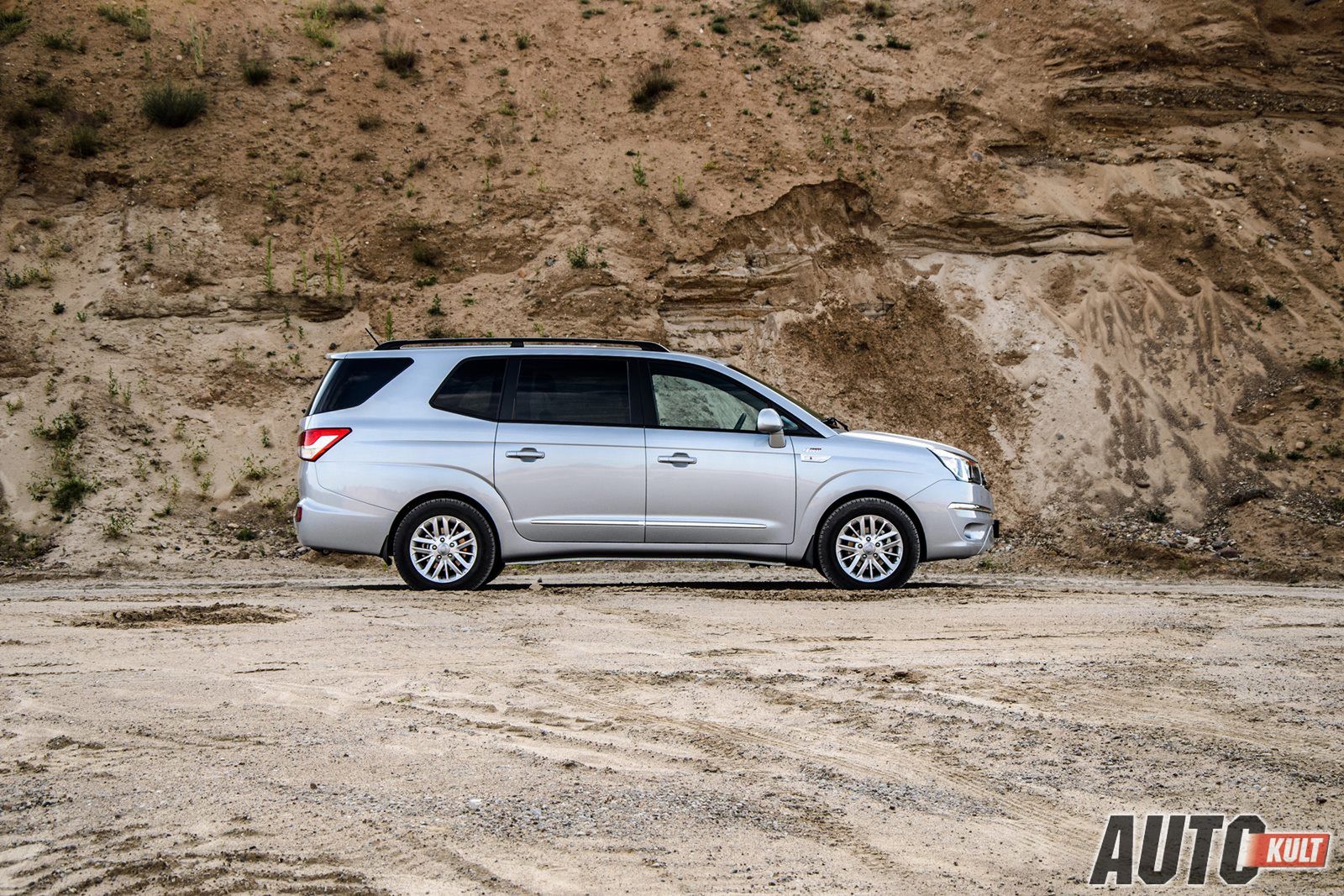 SsangYong Rodius 2,0 Sapphire 4WD AT - test [galeria zdjęć] 5