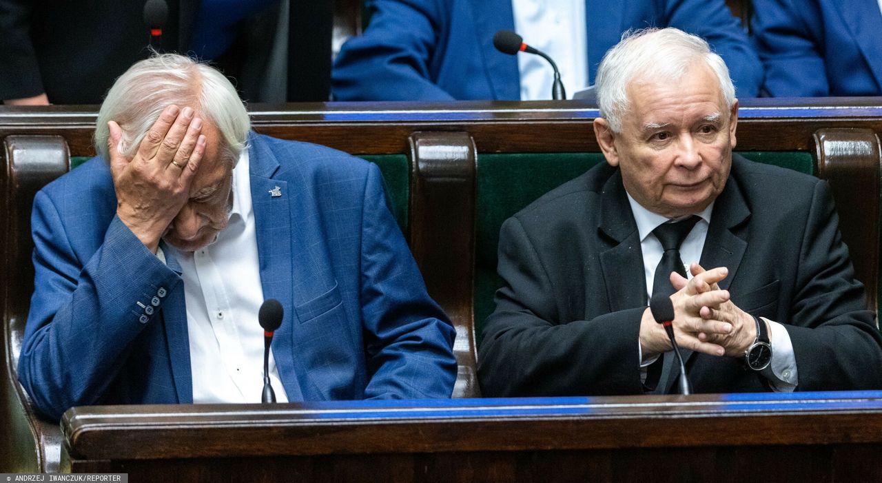 Ryszard Terlecki i Jarosław Kaczyński podczas posiedzenia Sejmu