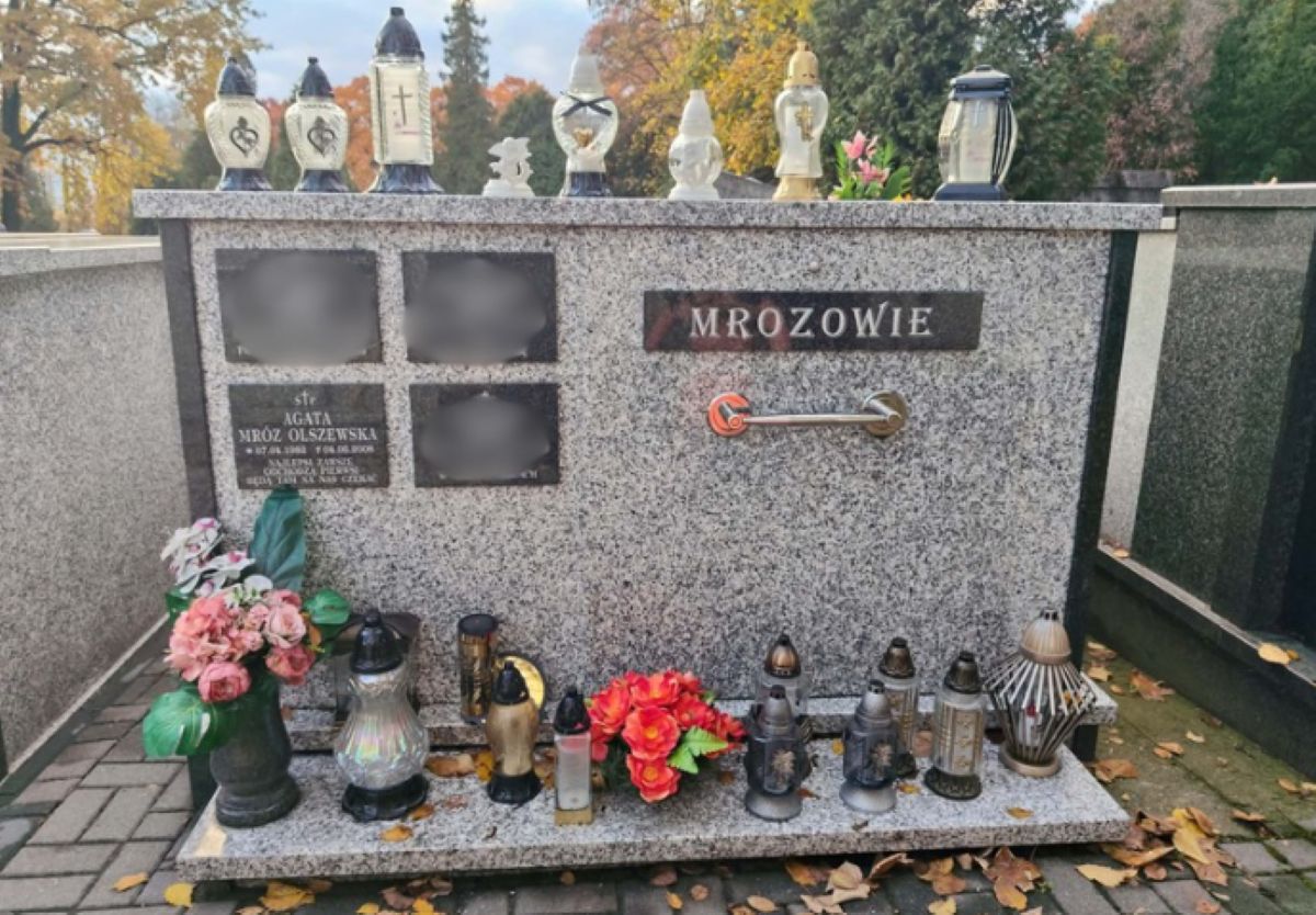 Grób Agaty Mróz-Olszewskiej